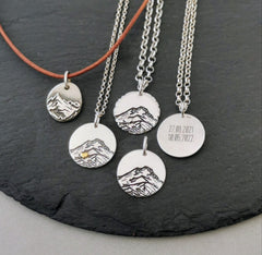 Kettenanhänger "Berg - Liebe" Rustic Style, handgefertigt aus recyceltem 925er Silber,