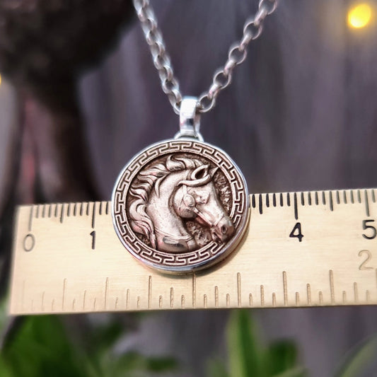 Kettenanhänger "Pferdekopf" recyceltes Sterlingsilber + Bronze, handgefertigt