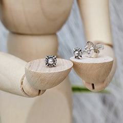 Ohrringe "Kleines Ornament" Ohrstecker, recyceltes 925er Silber