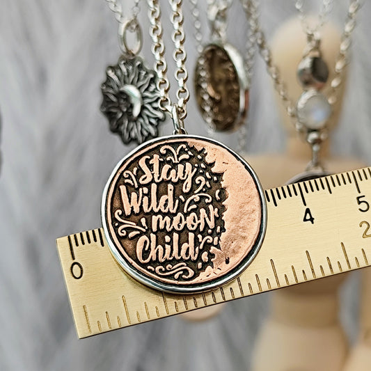 Kettenanhänger "Stay wild moon child" 925 Silber & Bronze
