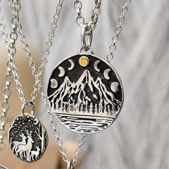 Kettenanhänger "Berge mit Mondphasen" recyceltes Silber, handgefertigt