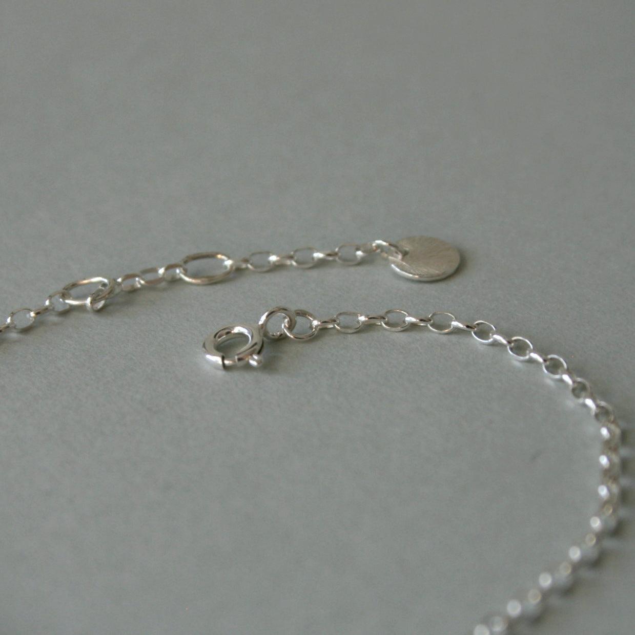 Morse - Code Armband mit Silberkette - animoART