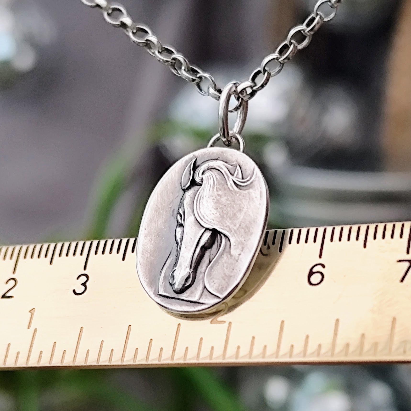 Kettenanhänger "eleganter Pferdekopf" recyceltes Sterlingsilber, handgefertigt