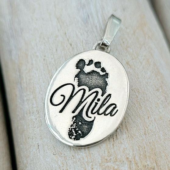 Anhänger mit Fußabdruck & Name - animoART
