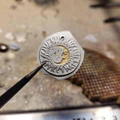 Anhänger "Sonne Mond und Sterne" Bicolor, aus recyceltem Sterlingsilber und 24Karat Gold, handgefertigt - animoART