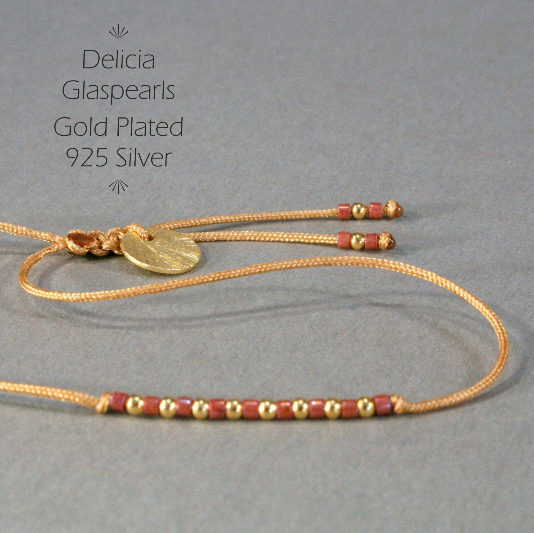 Armband in Gold - Rotbraun "Delica Fine Pearls" Textilband + Schiebeknoten_Schmuck_handmade_animoART