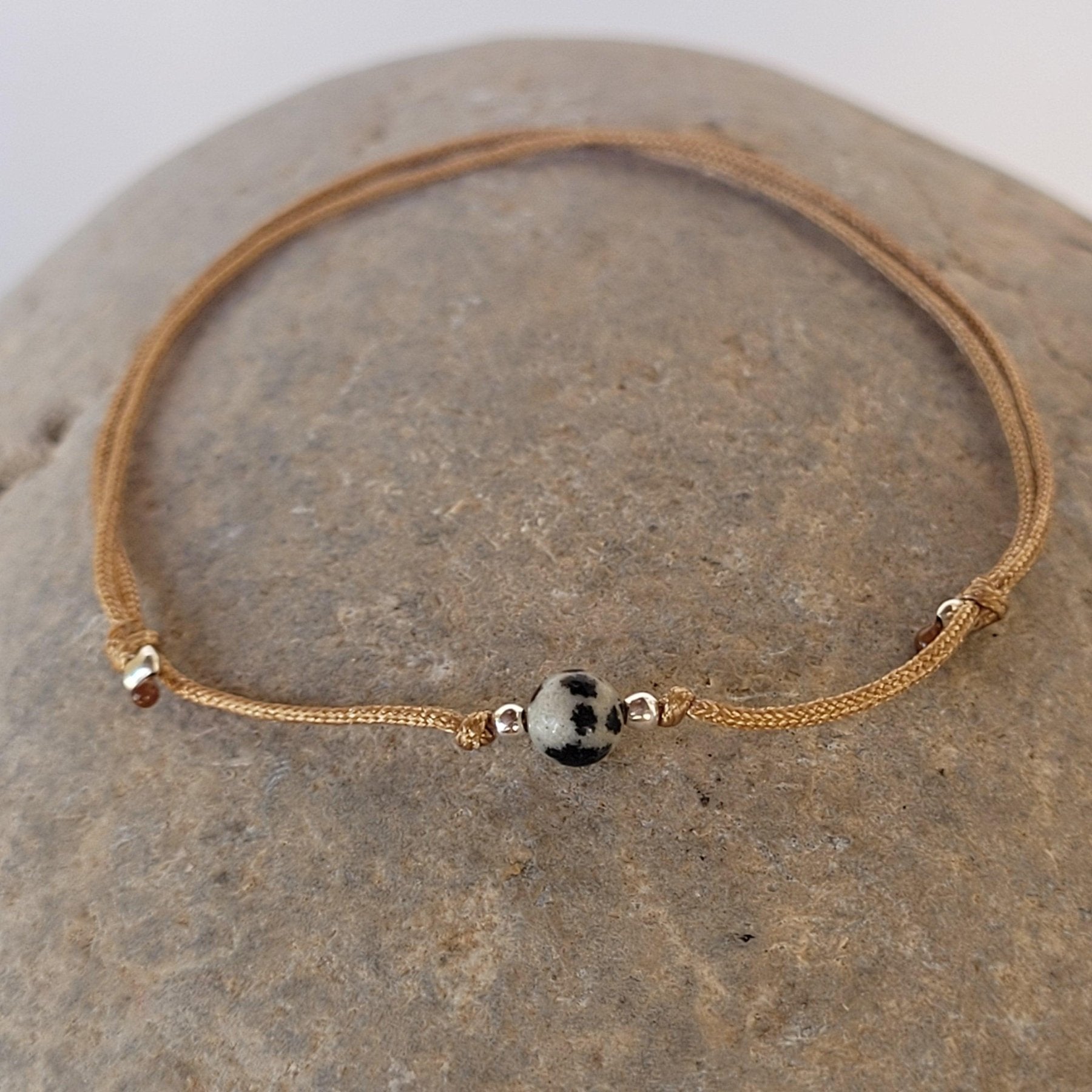 Edelsteinarmband mit Bedeutung "Dalmatiner - Stein" - animoART