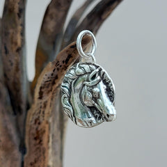 Kettenanhänger "Pferdekopf" recyceltes Sterlingsilber, handgefertigt - animoART