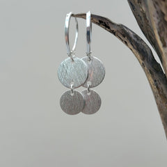 Ohrringe "Little Discus" 925er Silber, 2 gebürstete Plättchen - animoART