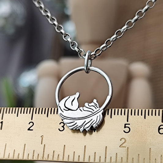 Kettenanhänger Engelsfeder aus recyceltem 925er Silber, handgefertigt in Deutschland