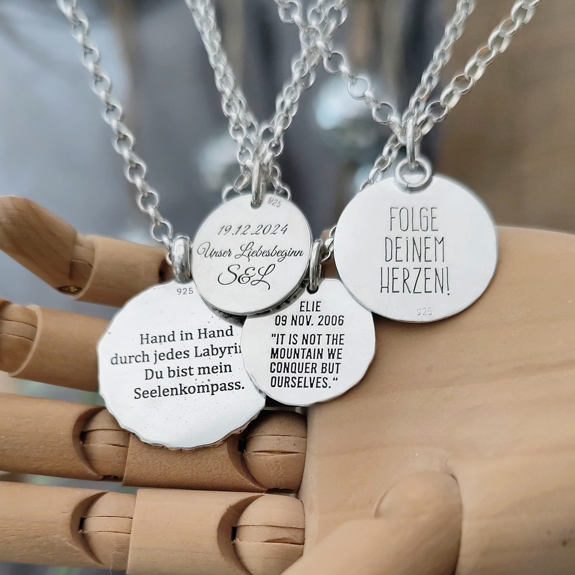 Kettenanhänger "Berge mit Sonne" recyceltes Silber, handgefertigt