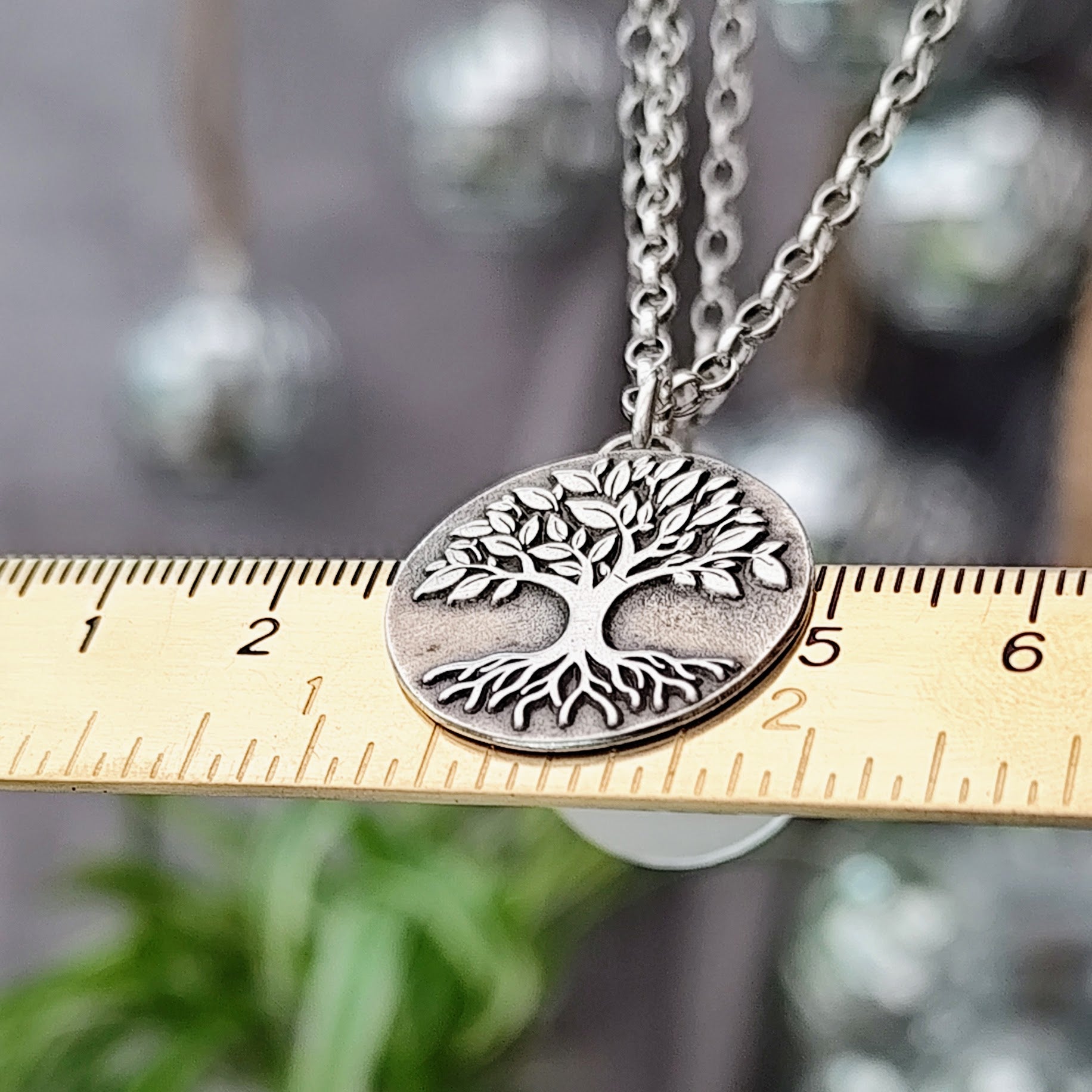 Kettenanhänger "Lebensbaum" mit Gravur, 925er recyceltes Sterlingsilber, handgefertigt