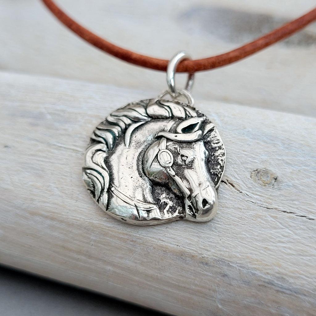 Kettenanhänger "Pferdekopf" recyceltes Sterlingsilber, handgefertigt - animoART