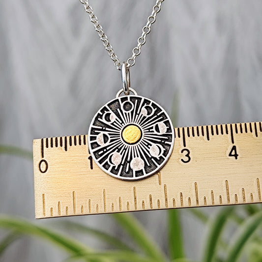 Kettenanhänger "Mondphasen" recyceltes Silber, handgefertigt