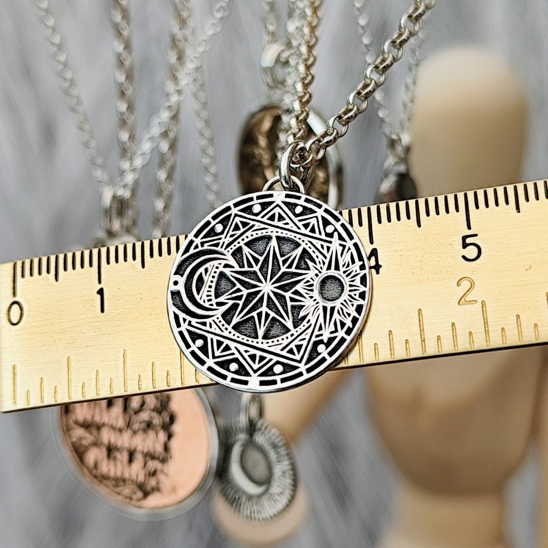 Kettenanhänger "Sonne, Mond & Sterne" recyceltes Sterlingsilber, handgefertigt