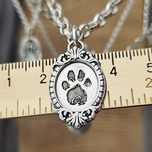 Pfotenanhänger mit Gravur deiner Lieblingspfote