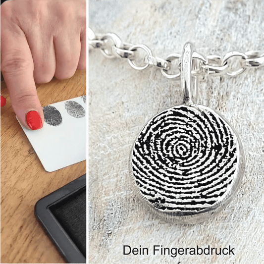 Anhänger mit Fingerabdruck "Nugged" - animoART Anhänger mit Fingerabdruck  Aus der Kollektion Nuggets  Dein persönliches Schmuckstück mit Gravur     Jeder Anhänger ist handgefertigt aus recyceltem Silber und keiner gleicht exakt dem anderen. Du bekommst dein personalisiertes Unikat.&nbsp;  Dein Fingerabdruck wird auf die Vorderseite graviert. Zusätzlich kannst du einen Text als Gravur auf der Rückseite wählen.