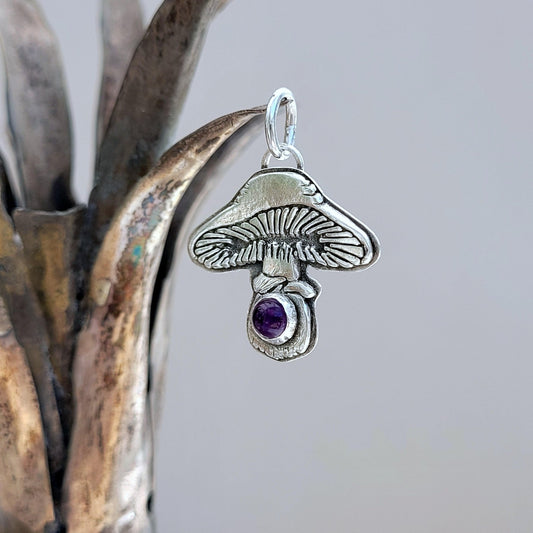 Anhänger "Pilz mit Amethyst" aus recyceltem Silber - animoART