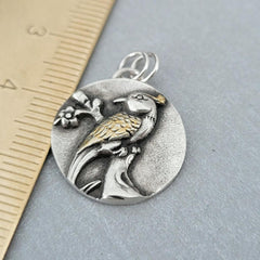 Anhänger VOGEL in Bicolor, handgefertigtes Unikat recyceltes Silber & 24K. Gold, - animoART