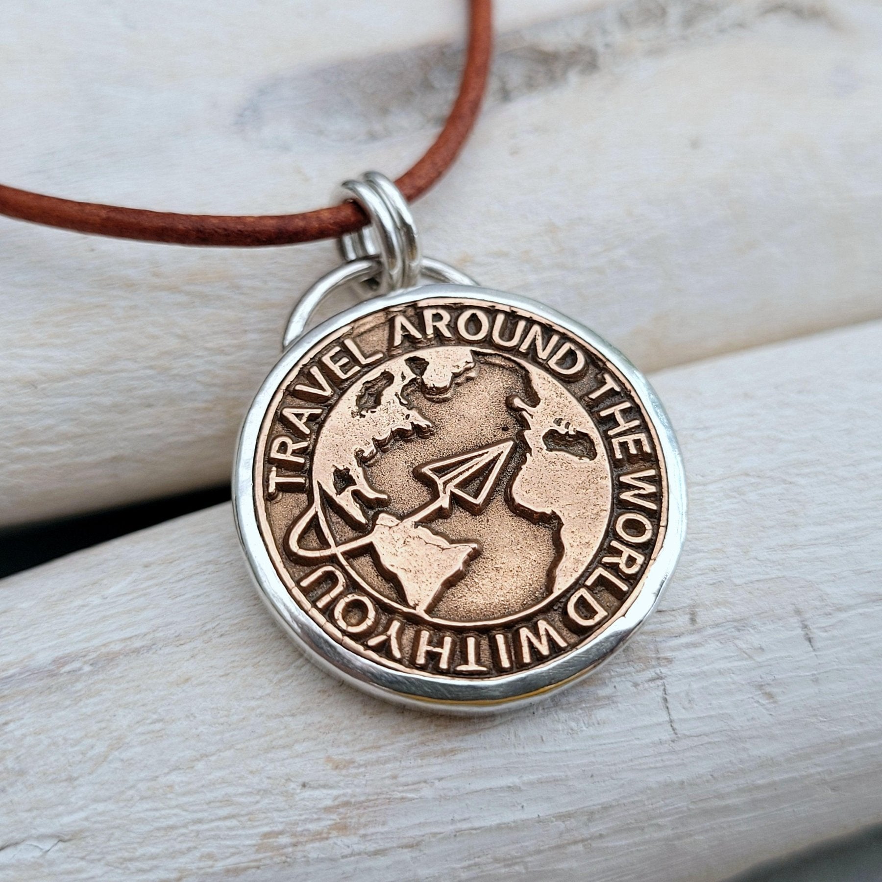 Kettenanhänger "Travel around the world" 925 Silber & Bronze - animoART