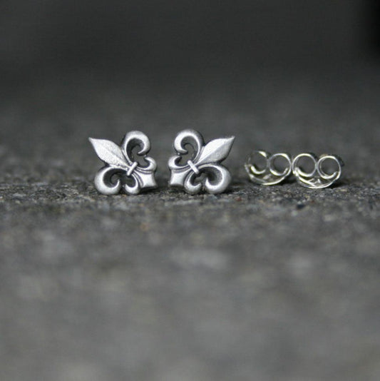 Ohrringe "Fleur de Lis" 925 Silber, matt, Handgefertigt - animoART