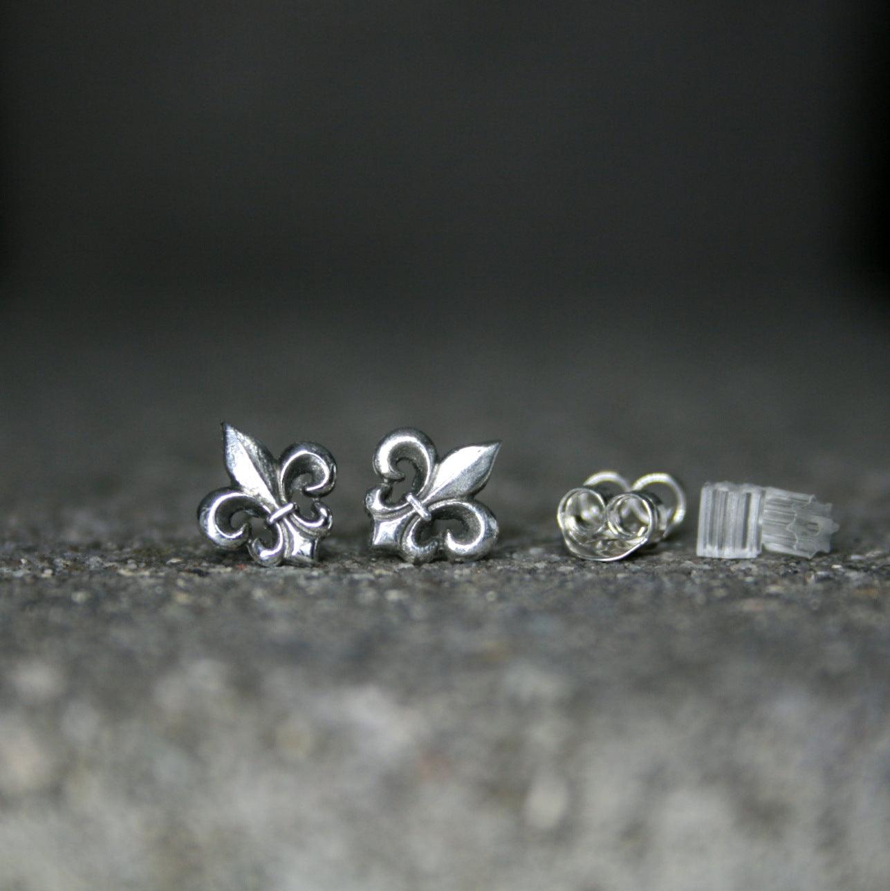 Ohrringe "Fleur de Lis" 925 Silber, matt, Handgefertigt - animoART