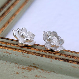 Ohrringe "Seerosen" recyceltes Silber, handgefertigt - animoART