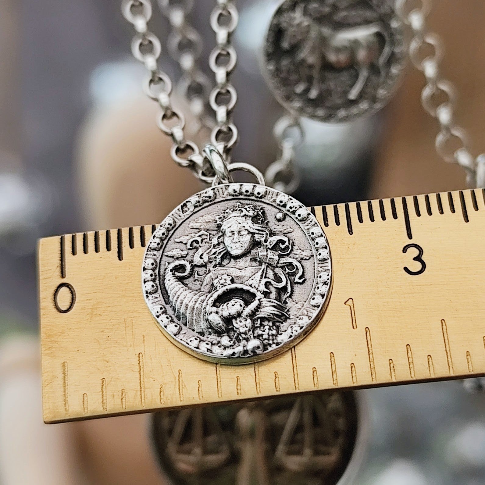 Kettenanhänger "Sternzeichen" recyceltes 925er Silber