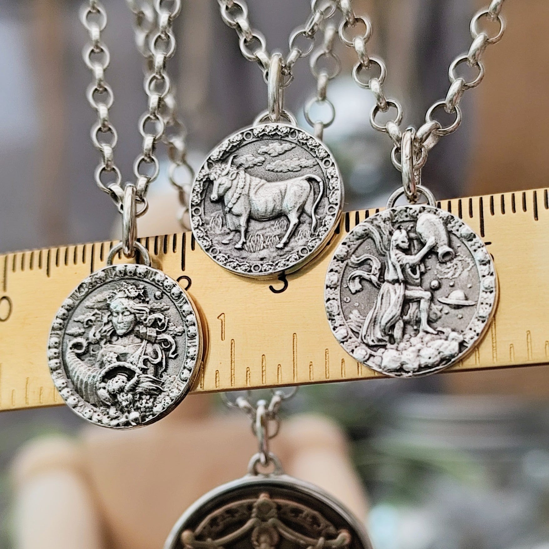 Kettenanhänger "Sternzeichen" recyceltes 925er Silber