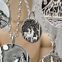 Kettenanhänger "Hirsch - Familie" aus recyceltem Silber handgefertigt