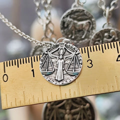 Kettenanhänger "Sternzeichen" recyceltes 925er Silber