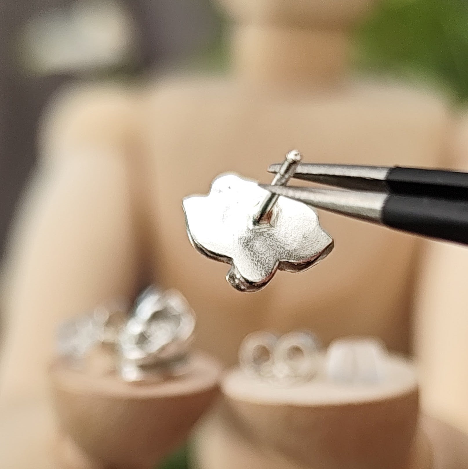 Ohrringe "Seerosen" recyceltes Silber, handgefertigt