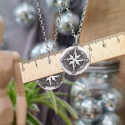 Kettenanhänger "Kompass" rustikal, recyceltes 925 Silber, handgefertigt in Deutschland