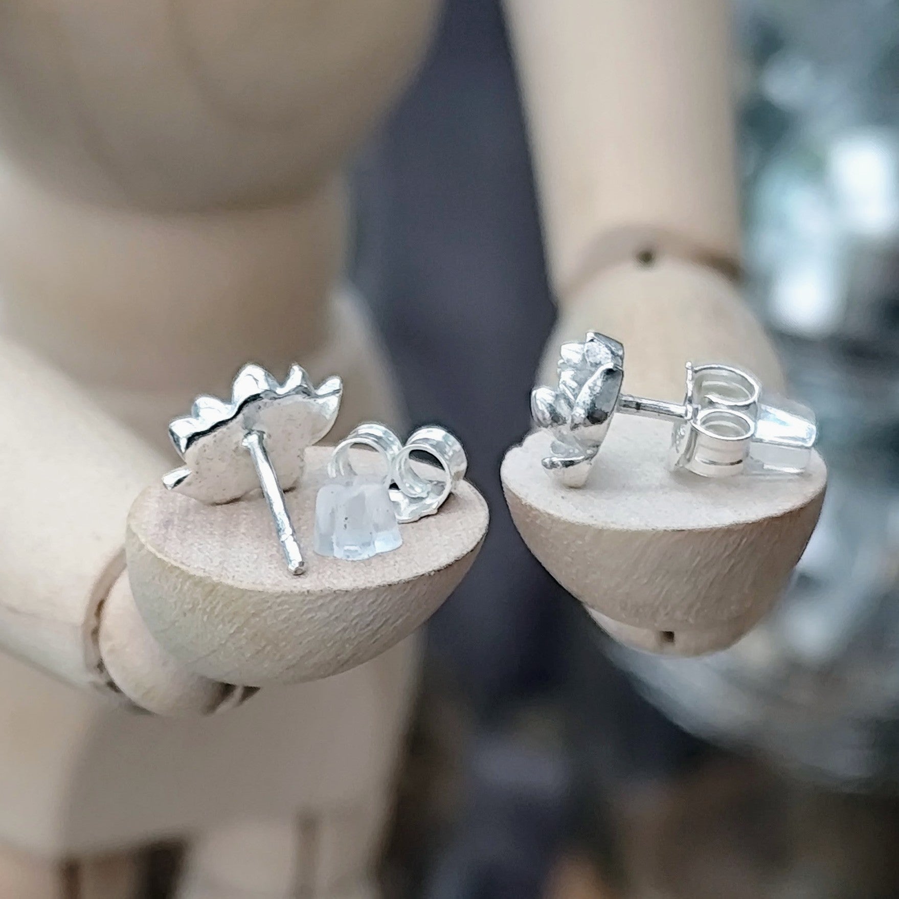 Ohrringe "Seerosen" recyceltes Silber, handgefertigt