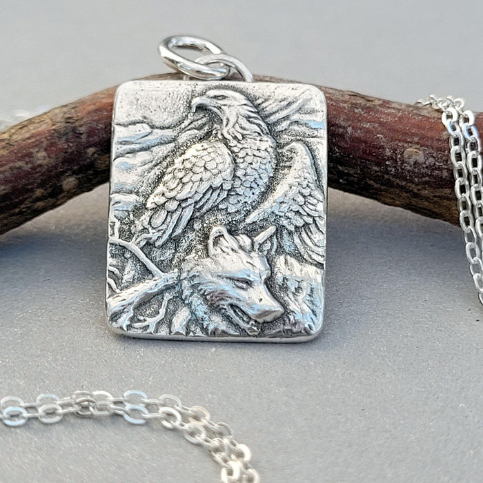 Kettenanhänger "Adler & Wolf" recyceltes Silber, handgefertigt