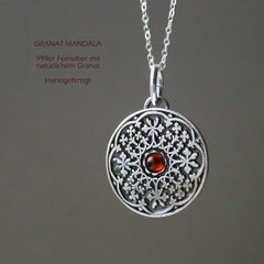 Kette Mandala Anhänger mit Edelstein aus 999er Silber_Schmuck_handmade_animoART