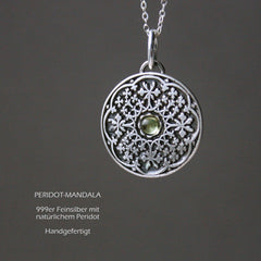 Kette Mandala Anhänger mit Edelstein aus 999er Silber_Schmuck_handmade_animoART