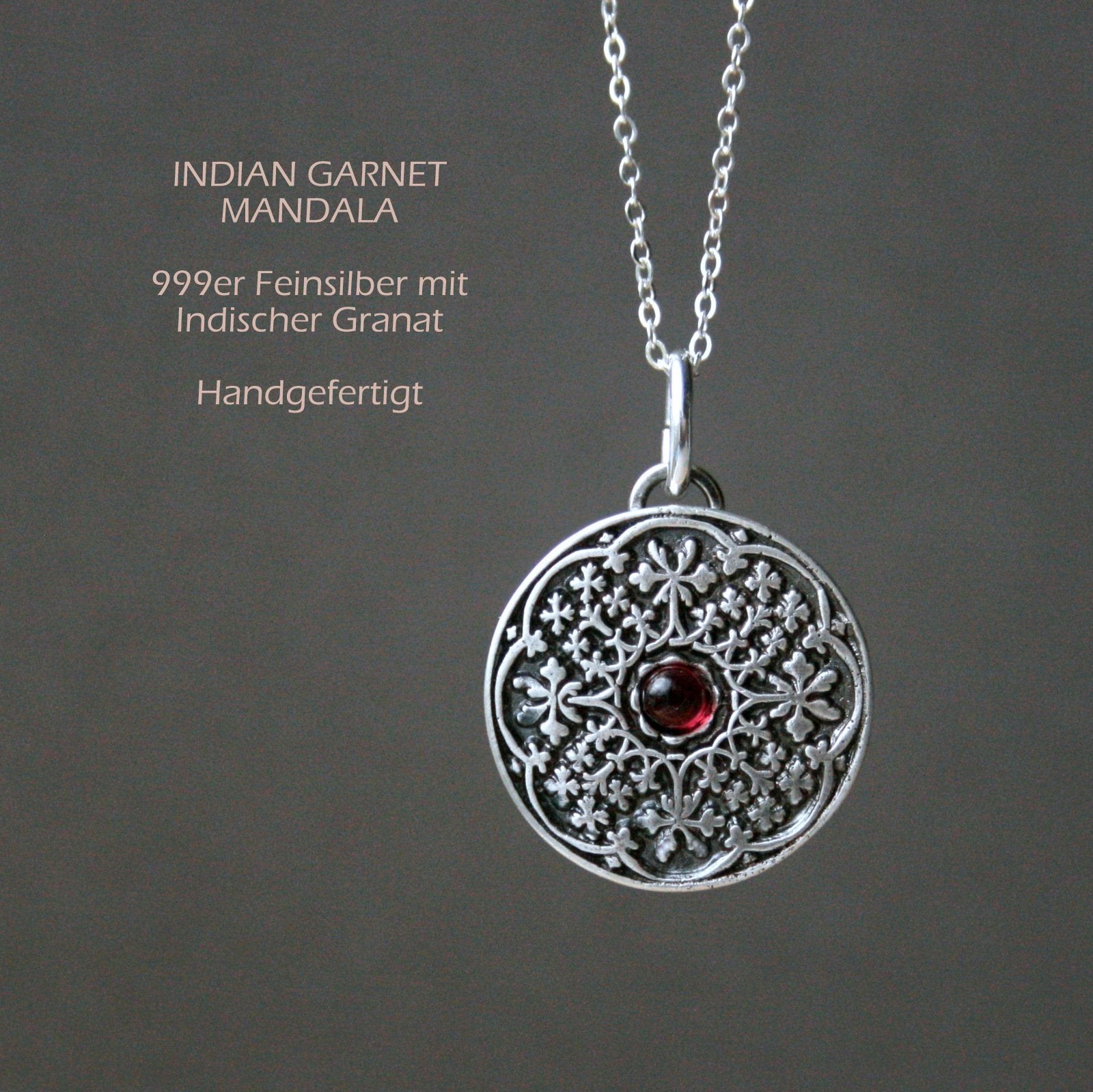 Kette Mandala Anhänger mit Edelstein aus 999er Silber_Schmuck_handmade_animoART