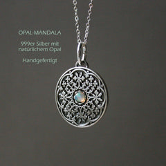 Kette Mandala Anhänger mit Edelstein aus 999er Silber_Schmuck_handmade_animoART